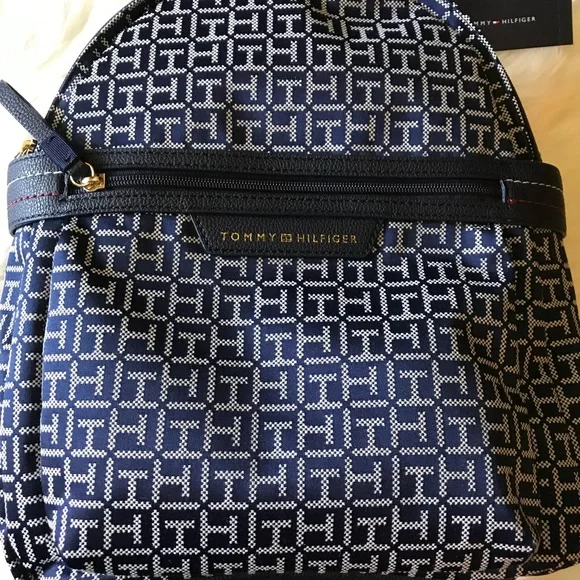 TOMMY HILFIGER LOGO BACKPACK - Picture 7 of 7